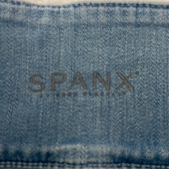 Spanx Women’s The Signature Straight Side Zip Jeans Lightwash 32 - Picture 7 of 10